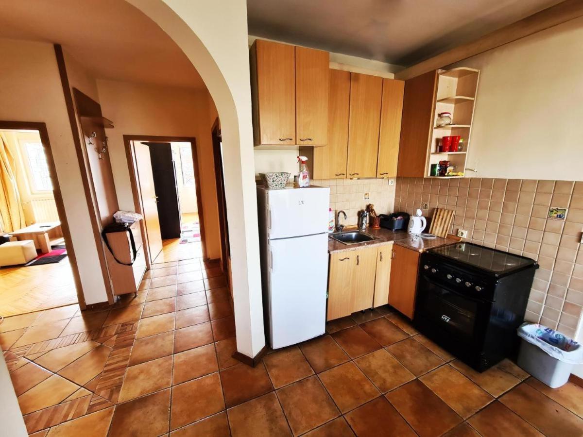 Central Apartments سكوبجي المظهر الخارجي الصورة