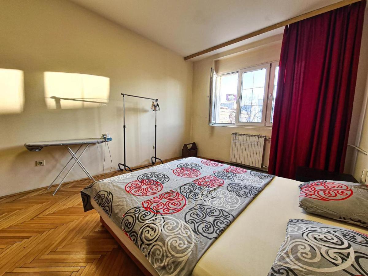 Central Apartments سكوبجي المظهر الخارجي الصورة