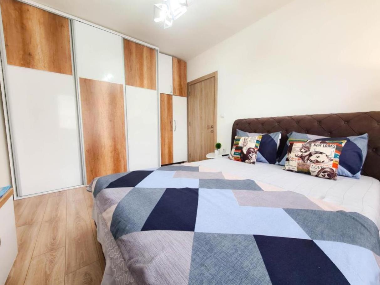 Central Apartments سكوبجي المظهر الخارجي الصورة