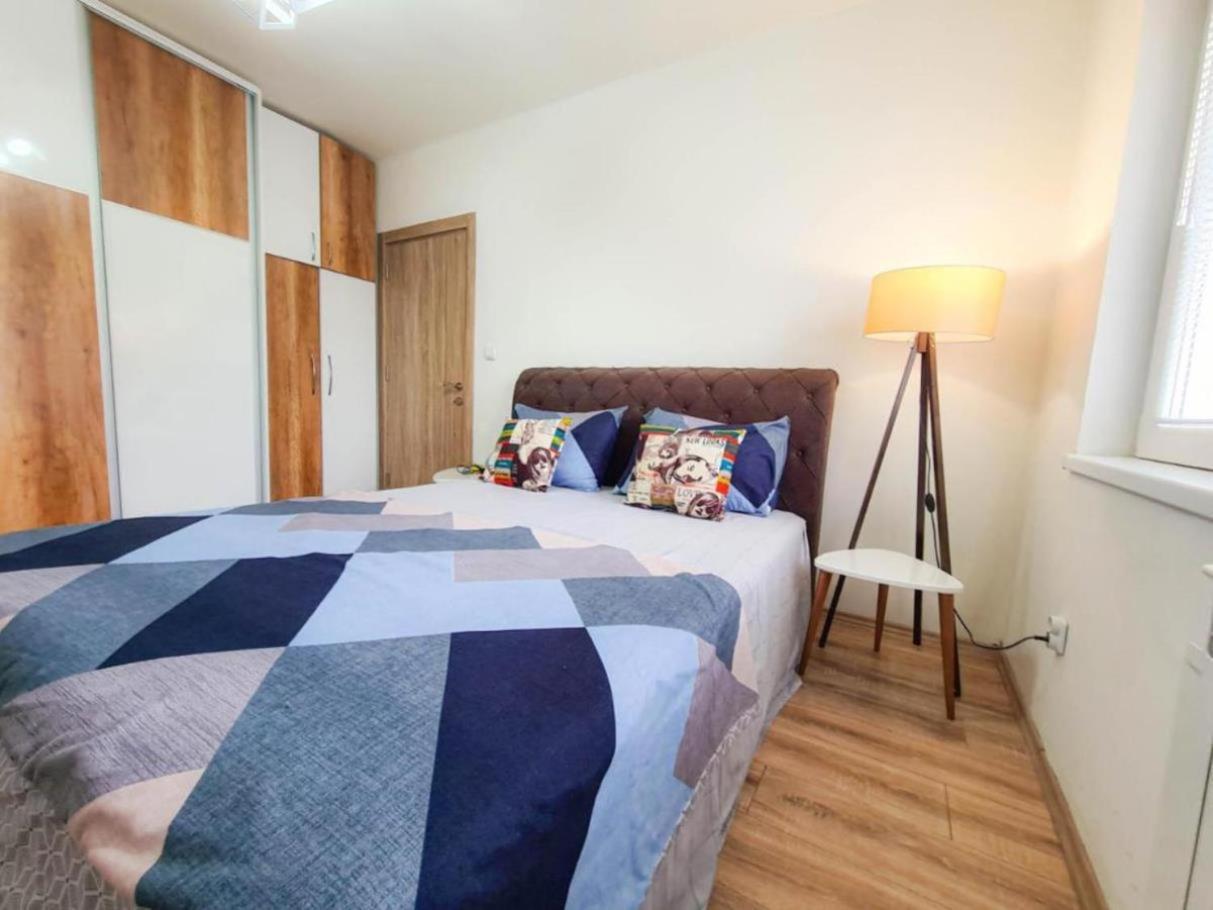 Central Apartments سكوبجي المظهر الخارجي الصورة