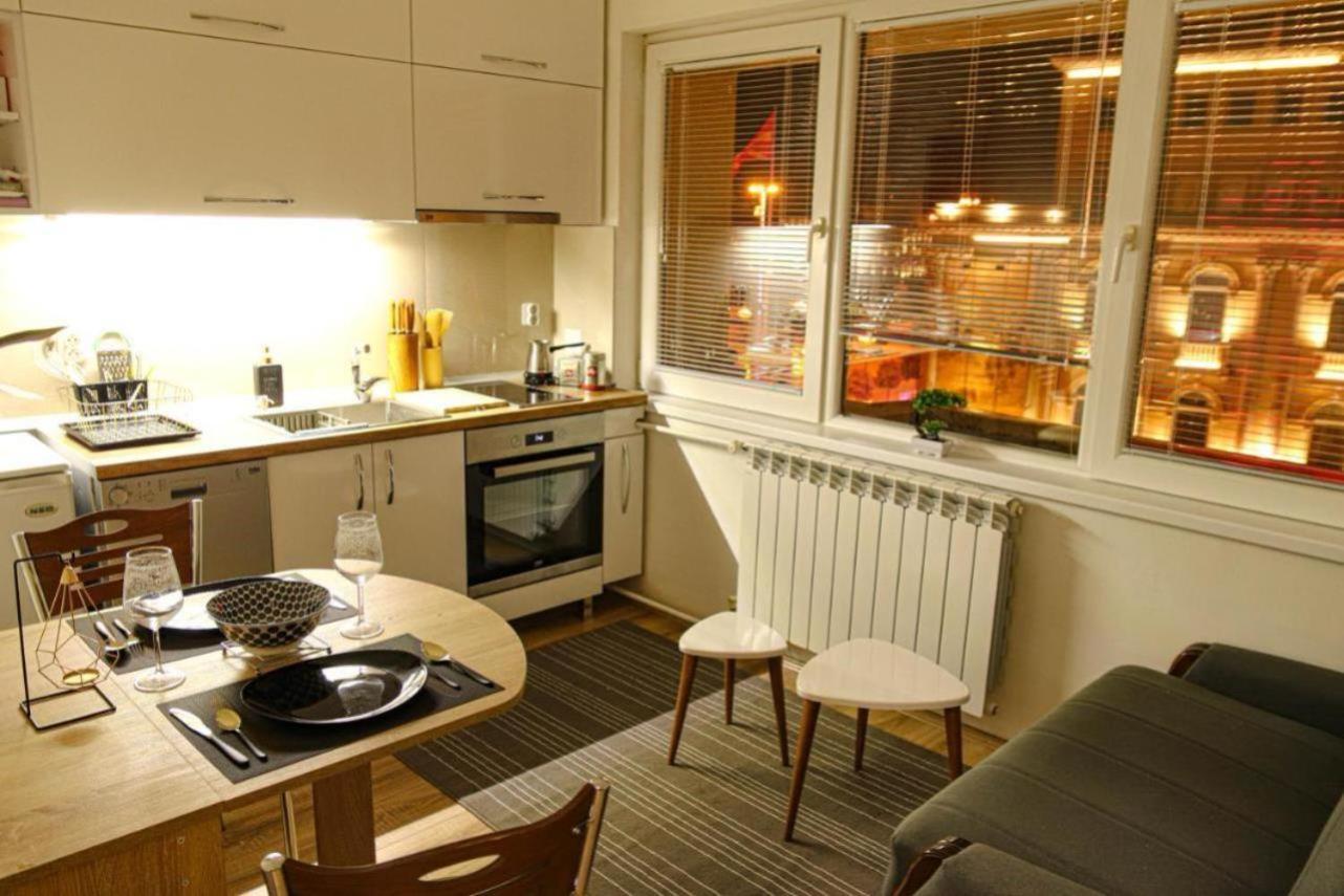 Central Apartments سكوبجي المظهر الخارجي الصورة