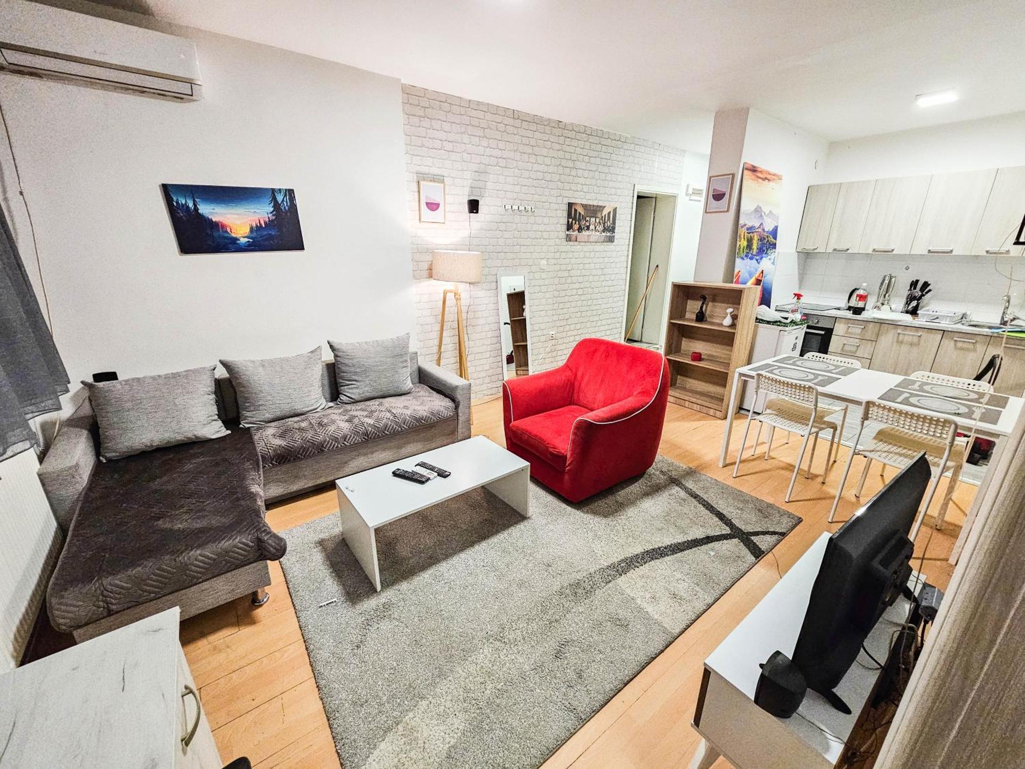 Central Apartments سكوبجي المظهر الخارجي الصورة