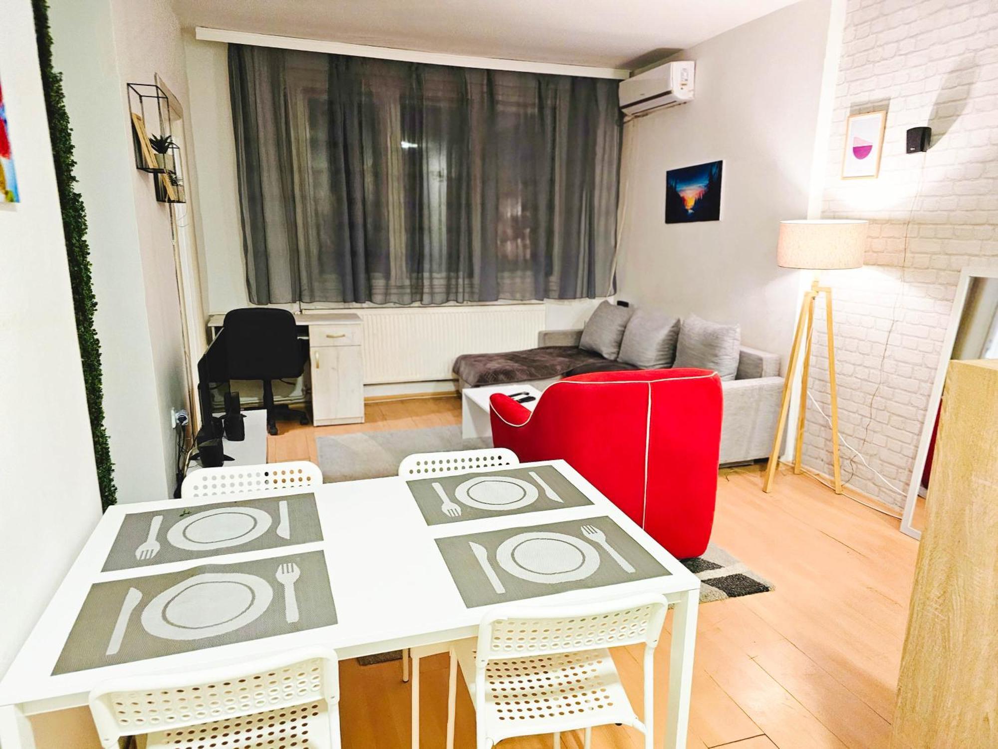 Central Apartments سكوبجي المظهر الخارجي الصورة